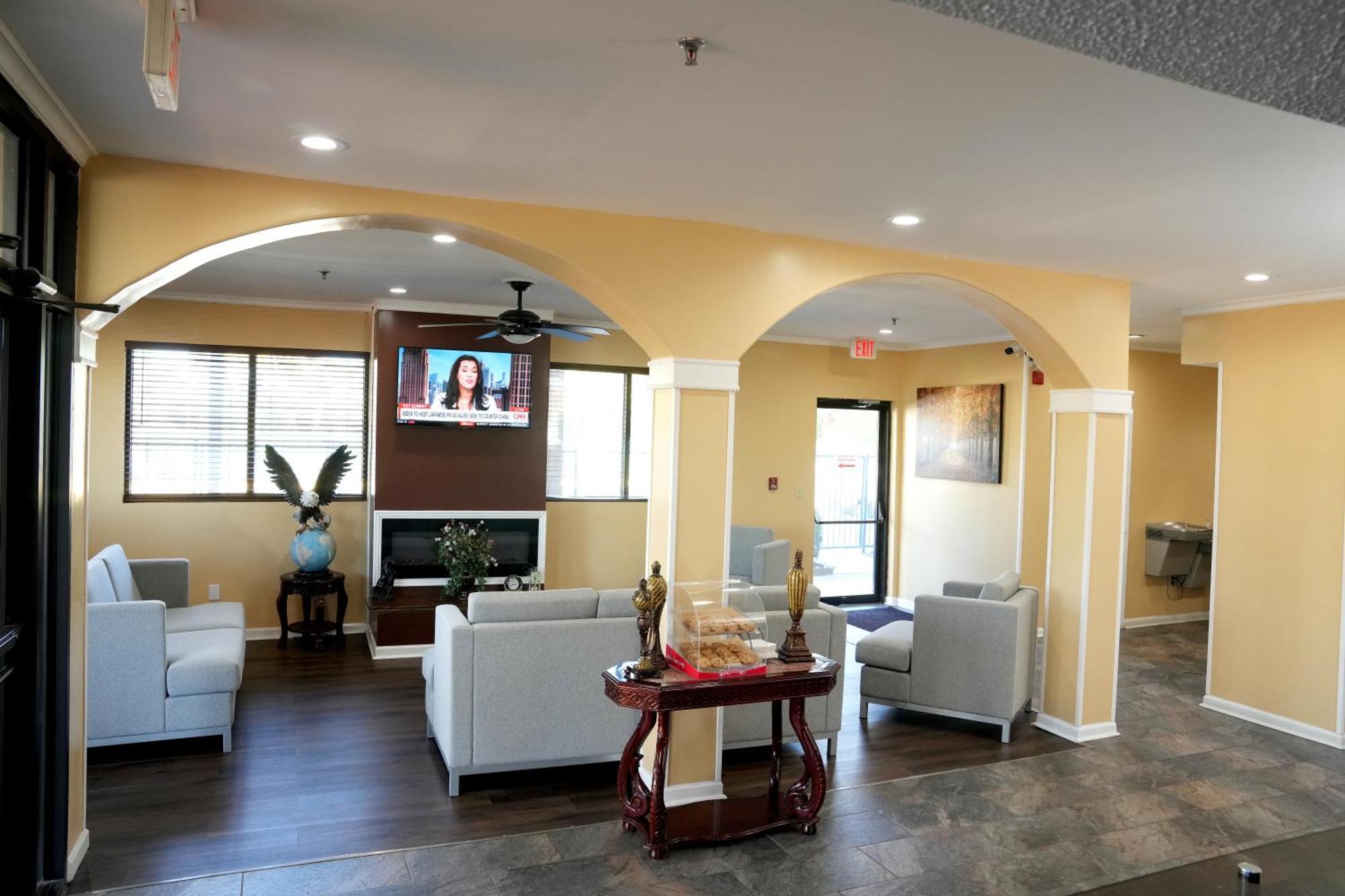 Baymont Inn & Suites Manning Exterior photo